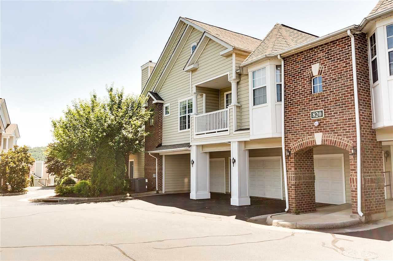 Carriage Hill Condominiums Charlottesville