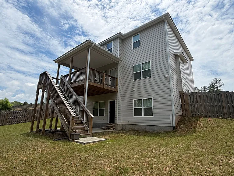 3500 Hilltop Trl — Photo 34