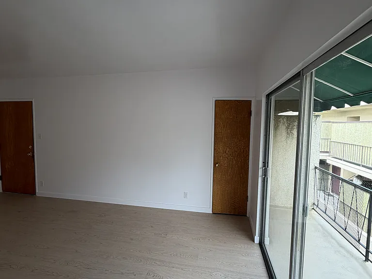 825 Euclid St #5 — Photo 7