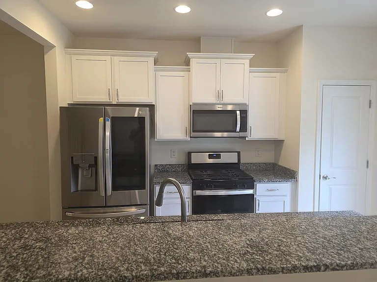 1015 Channel Drop Dr — Photo 7