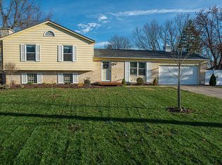 6424 Contreras Rd, Oxford, OH 45056