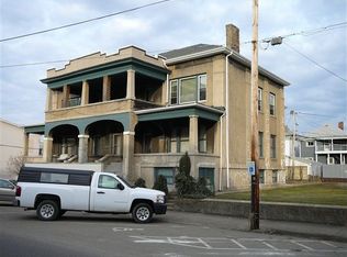 4490 Noble St, Bellaire, OH 43906