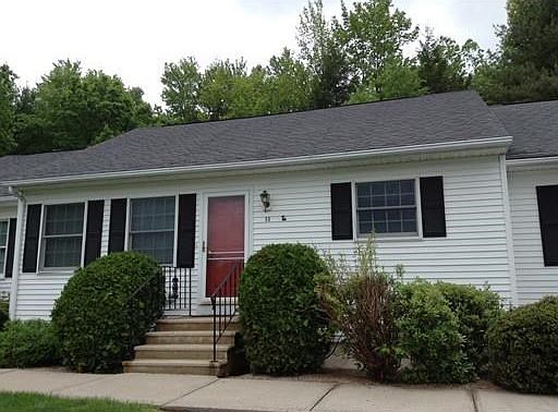 1st image of 55 Rosewood Ln