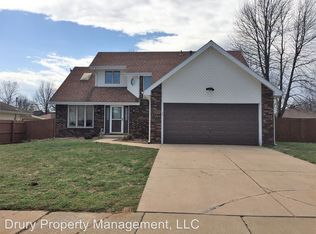 3509 S Kings Ave, Springfield, MO 65807