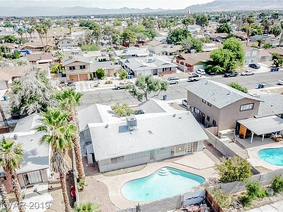3rd image of 4715 Plata Del Sol Dr