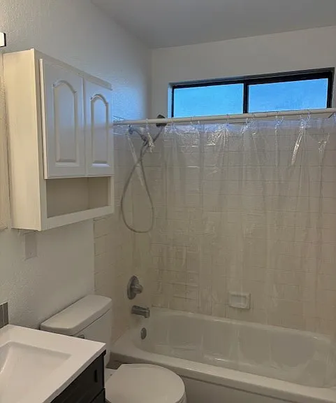 4526 S Henderson St #303 — Photo 9