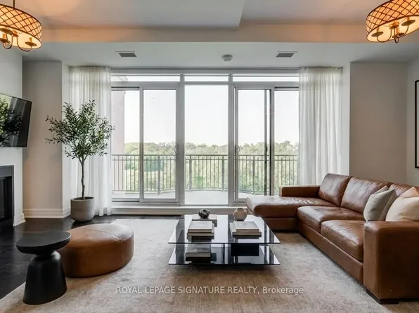 30 Old Mill Rd #906, Toronto, ON M8X 0A5