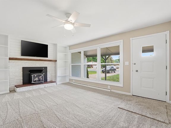 5th image of 2412 Mardel Ct