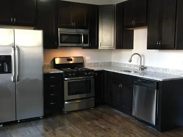 1422 N Campbell Ave #1F, Chicago, IL 60622