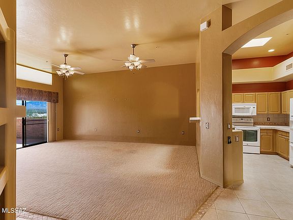 5th image of 2399 S Cliff Dr