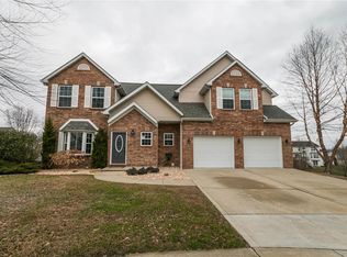 736 Pines Way, Columbia, IL 62236