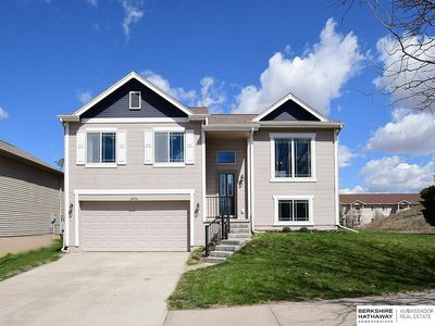 20554 Parker St, Elkhorn, NE, 68022