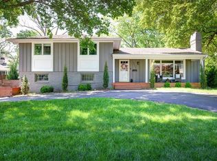 5631 Mission Rd, Fairway, KS 66205