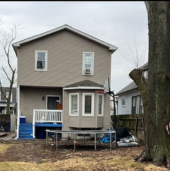 2nd image of 10521 S Perry Ave