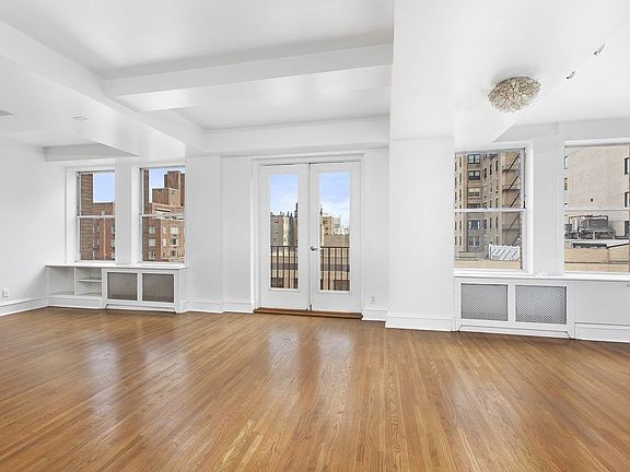 2nd image of 40 E 61st St APT 14B