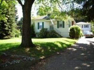 11385 Orchard Dr, North Huntingdon, PA 15642