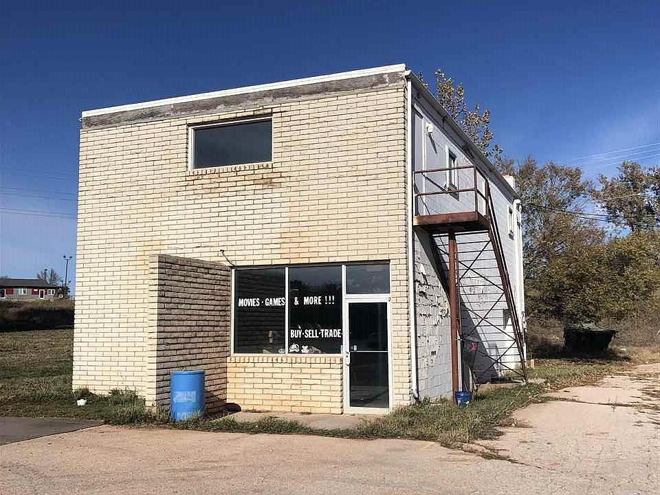 2nd image of 3468 Sturgis Rd