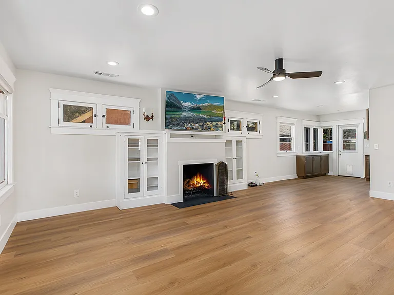 3844 Linwood Pl — Photo 17