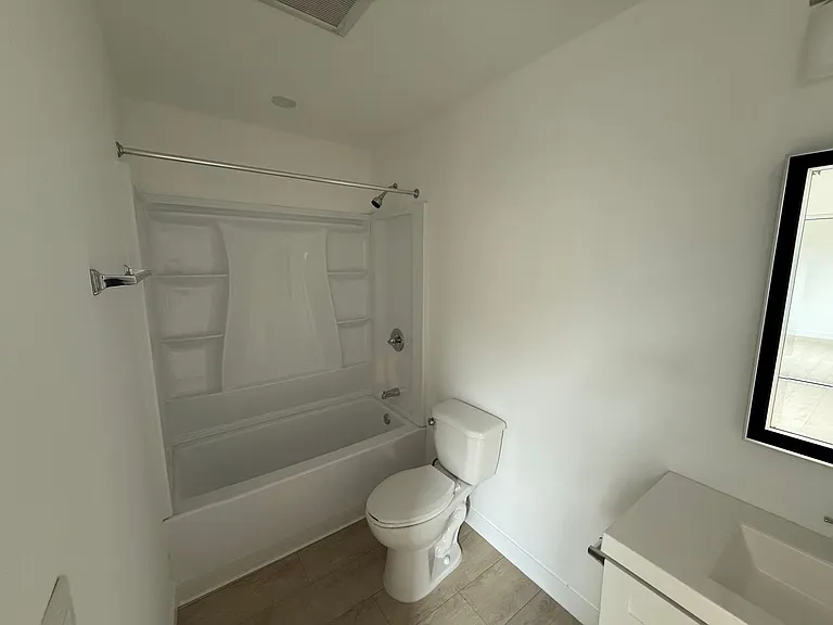 10712 Vena Ave — Photo 14