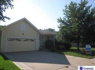 4272 S 150th St, Omaha, NE 68137