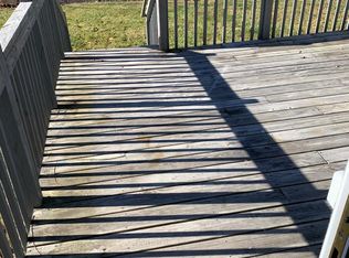 32 E Shore Trl, Stockholm, NJ 07460