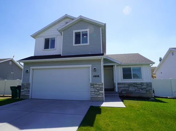 4606 S Westpark Dr, Roy, UT 84067