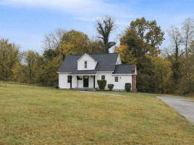 301 Brown St, Thomasville, NC, 27360