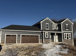 N74W17930 Mineral DRIVE, Menomonee Falls, WI 53051
