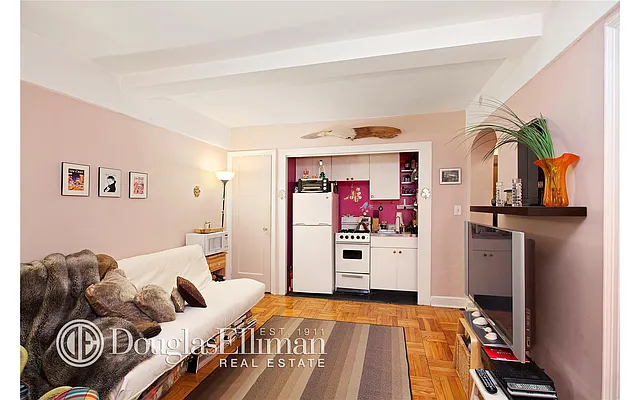 Sold by Douglas Elliman | media 12