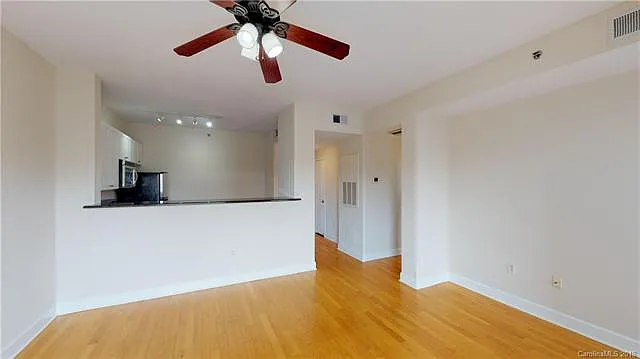 Located in the heart of Dilworth in the amazing 1315 East building, this stunning condo is clean ... — Photo 1