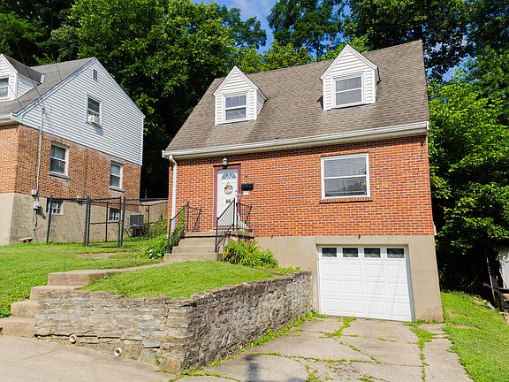 2nd image of 7 Nelson Ct