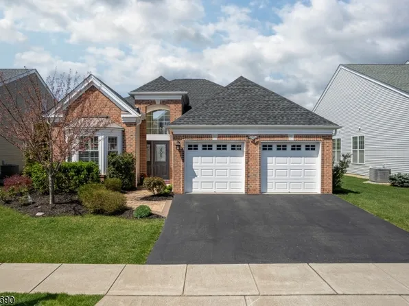 82 Gordon Way, Mount Olive Twp., NJ 07836