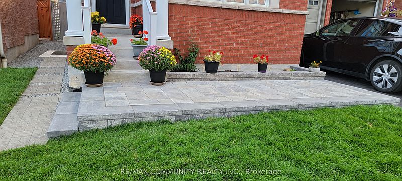 Ajax House for rent - 2 Bedrooms in Ajax