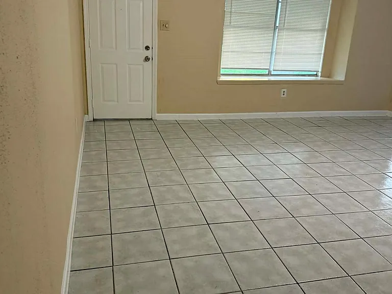 6122 S Greenpark Dr — Photo 10