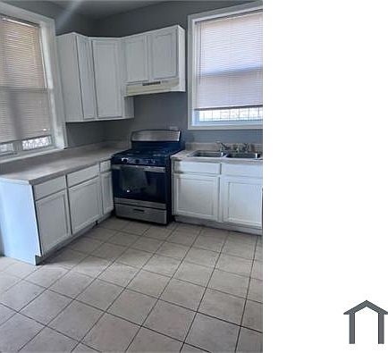 1st image of 6240 S Vernon Ave #1N