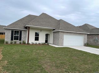 239 Magazine Loop, Thibodaux, LA 70301