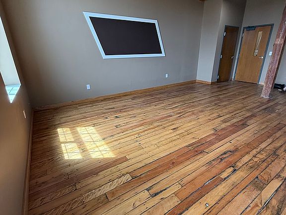 4th image of 70 Webster St #303