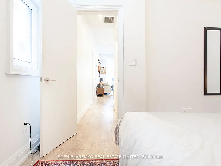 165 Carlton St #1 — Photo 14