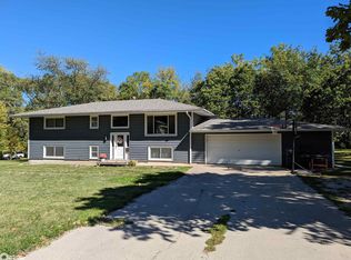 419 S State St, Lamoni, IA 50140