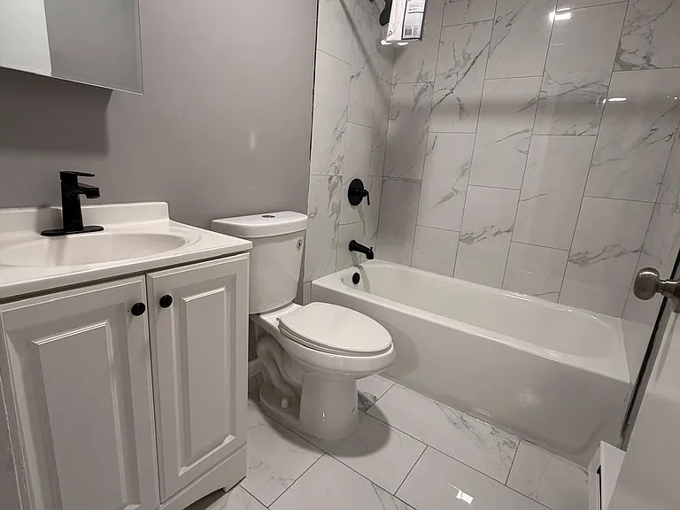 95 Weybosset St #3 — Photo 2