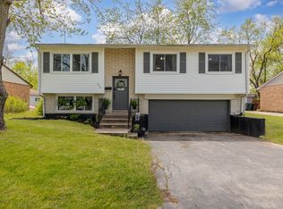 535 Hickok Ave, University Park, IL