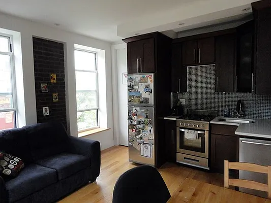 Rented by Elite NY Holdings | media 2