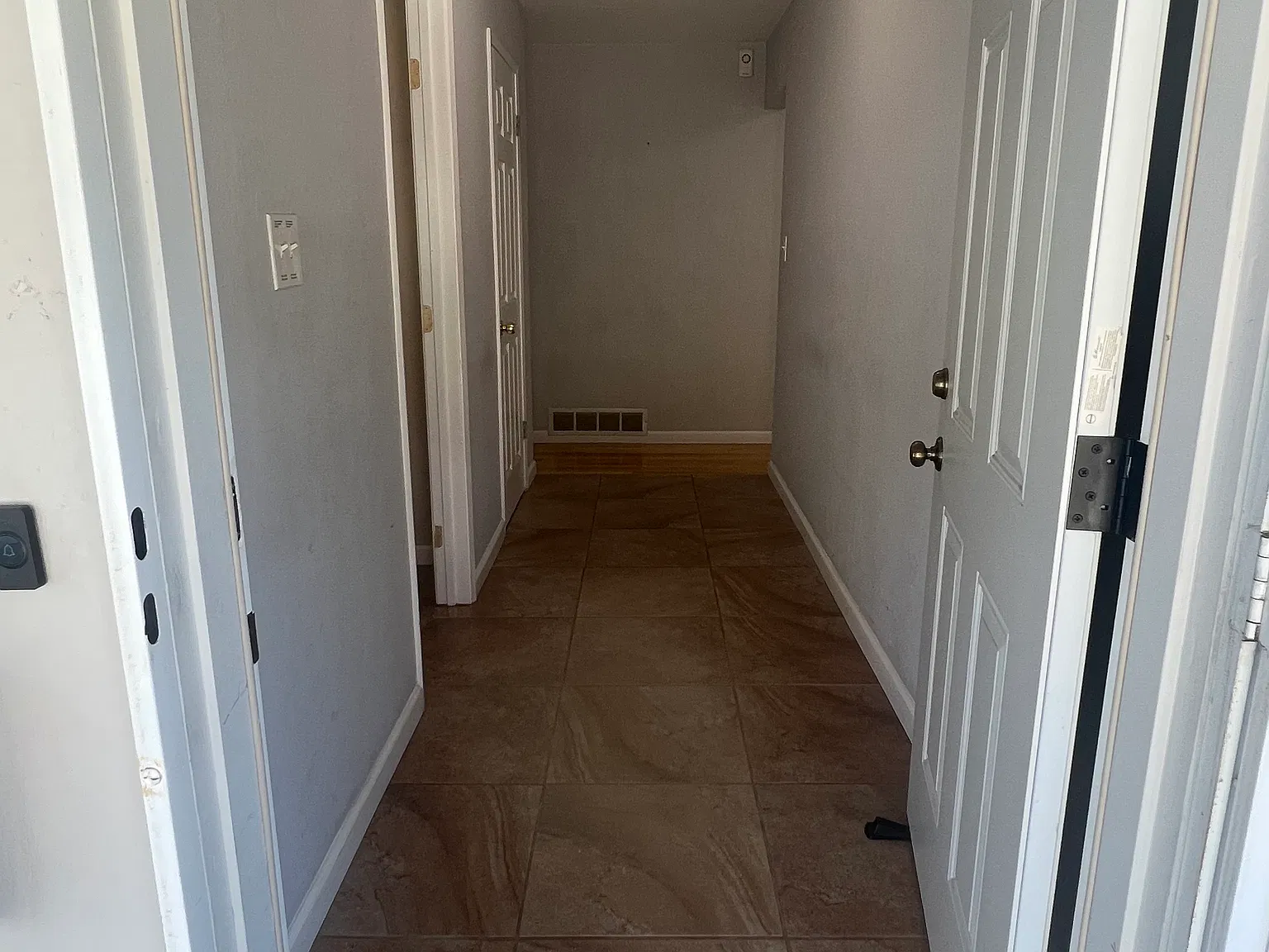 30407 Treeview St — Photo 4
