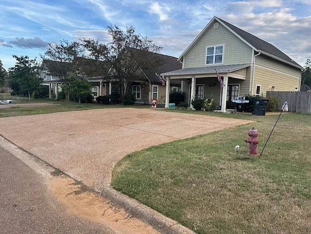 1309 Ashley's Drive - 1 — Photo 4
