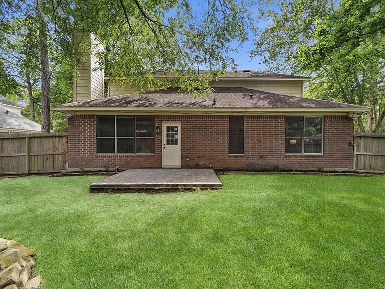 34 Firethorn Pl — Photo 21