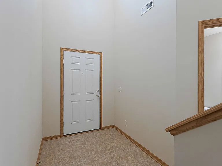 6141 Franciscan Dr — Photo 11