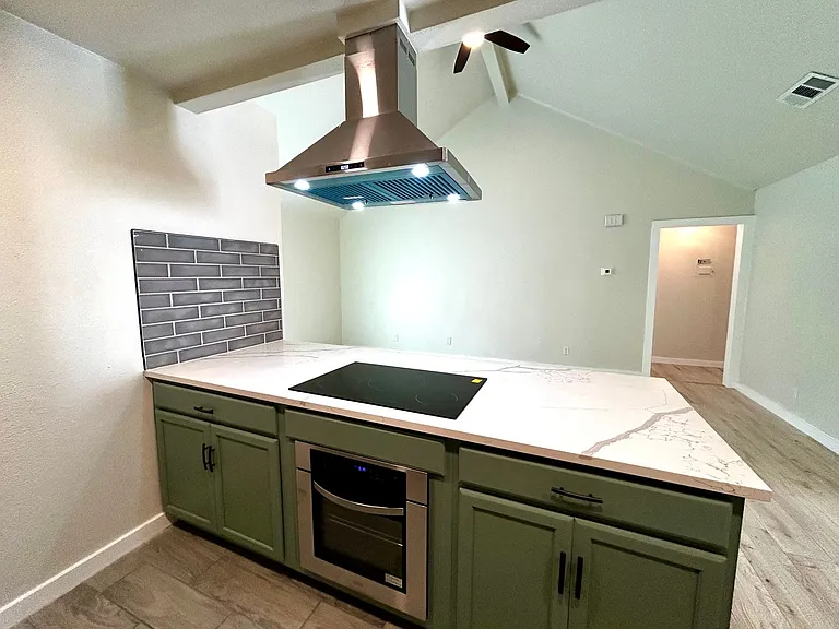 1005 W Martin Luther King Jr Blvd #A — Photo 15