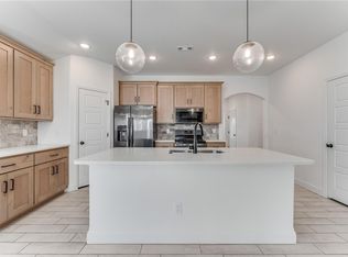 561 Stoneseed St, Centerton, AR 72719