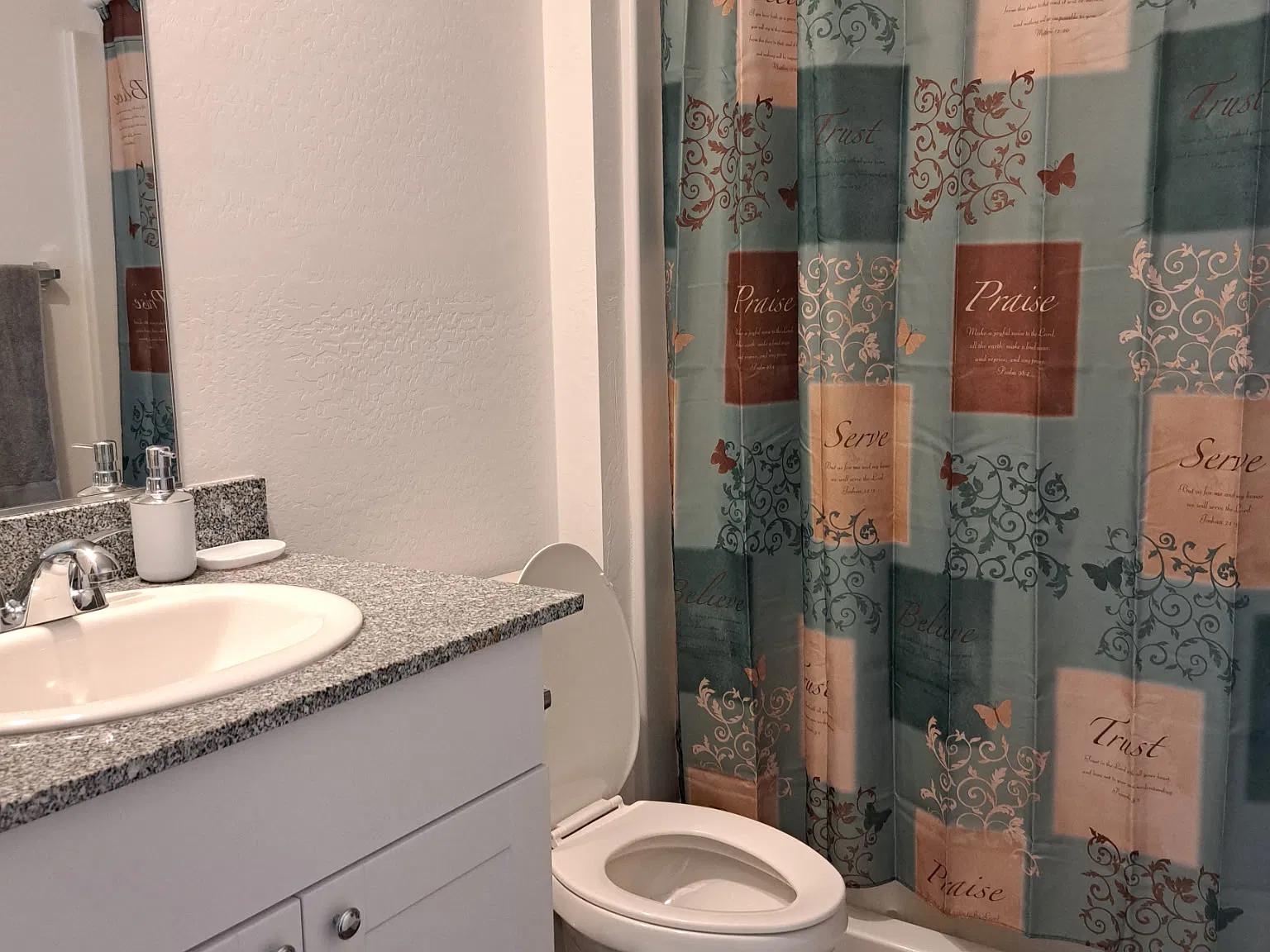 3 bed, 1155 sqft, $1,500 — Photo 2