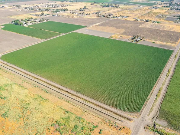 21345 S Lexington Ave, Dos Palos, CA 93620